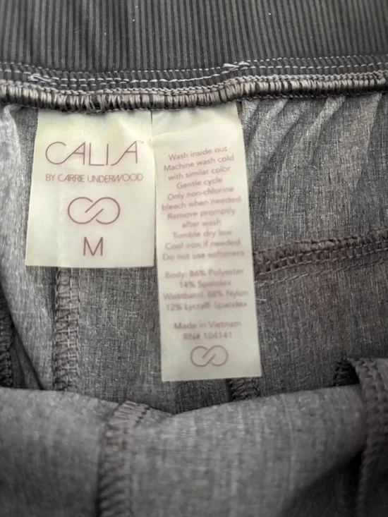 CALIA by Carrie Underwood Gray Bermuda Shorts with Black Waist Panels - Picture 6 of 6